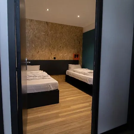 Moontain Hotel 2*