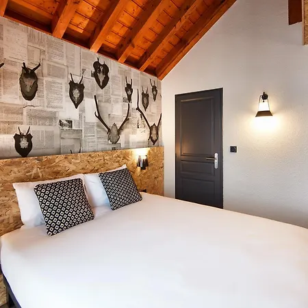 Moontain Hotel 2*