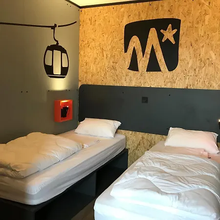 Hotel Moontain Oz